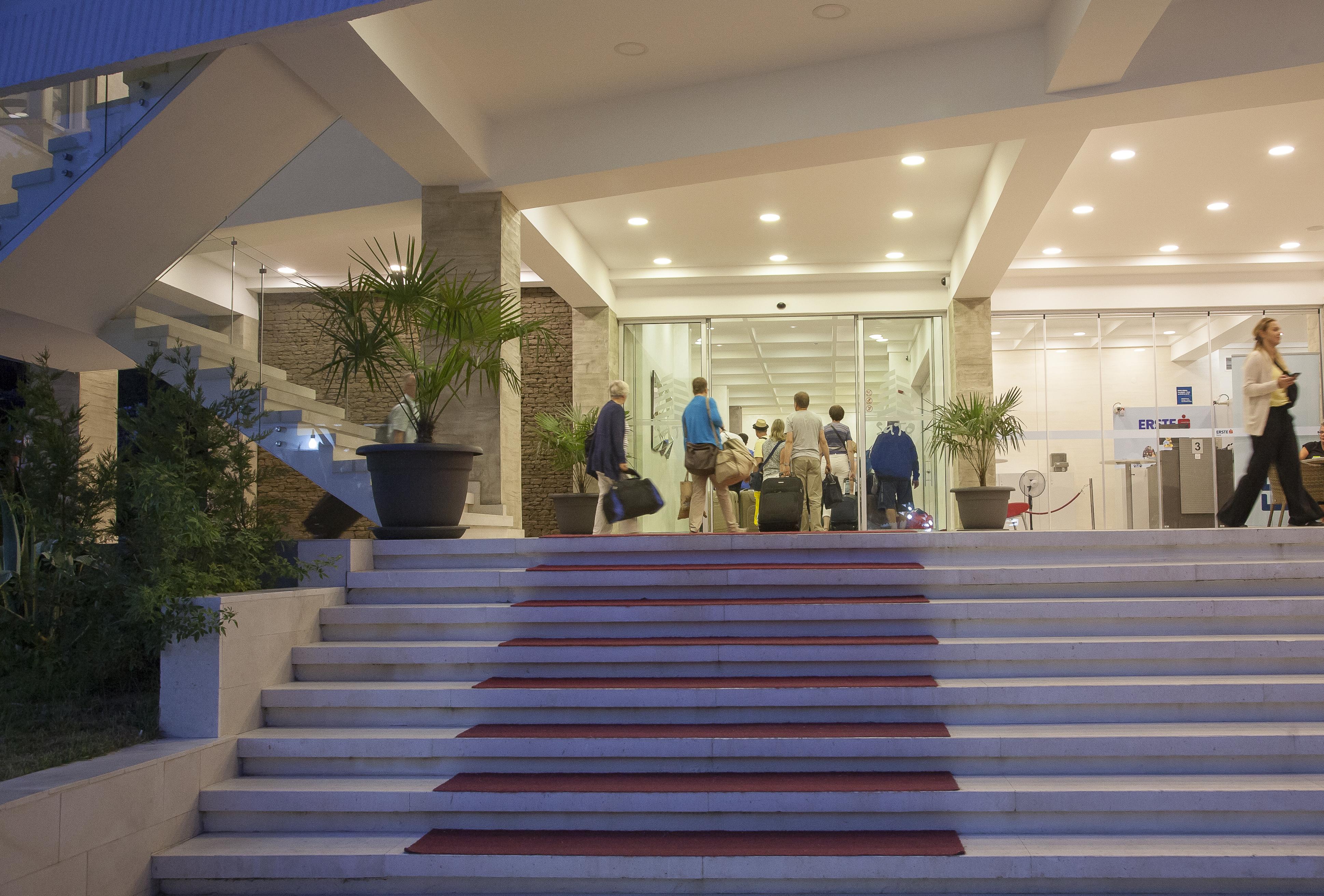 Hotel Sato Conference & Spa Resort Sutomore Exterior photo